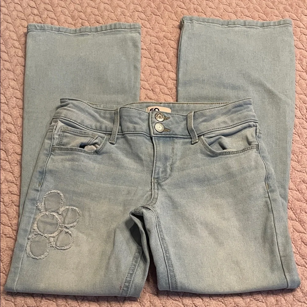 SO girls flare embroidered jeans - size 12